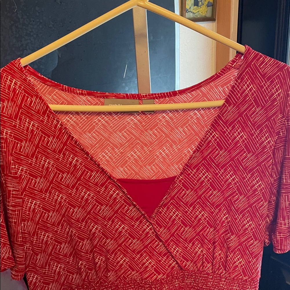 Red Patterned V-Neck Dress - Picture 2 of 3